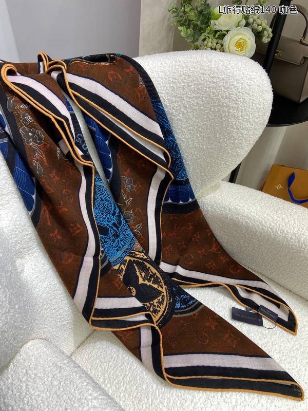 Louis Vuitton Scarf LVC00591